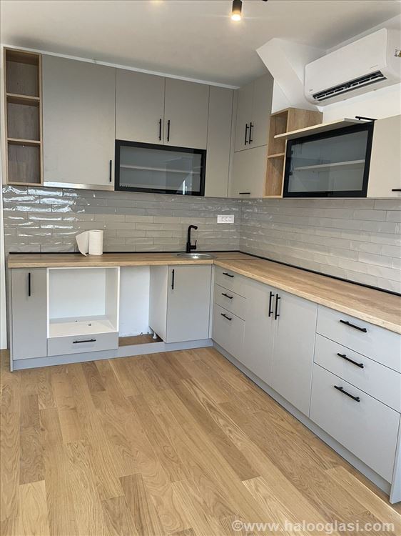 Petosoban stan, Stari grad, terazijski plato